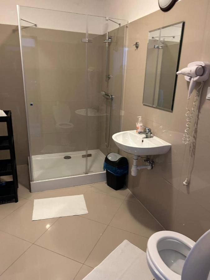 Hotel Bukowiec เลกิโอโนโว ภายนอก รูปภาพ