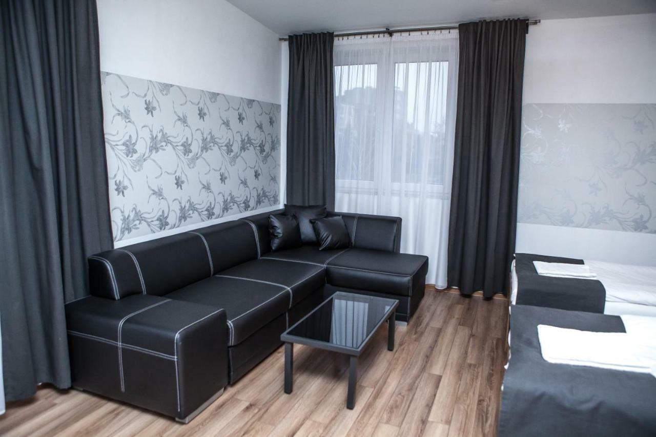 Hotel Bukowiec เลกิโอโนโว ภายนอก รูปภาพ
