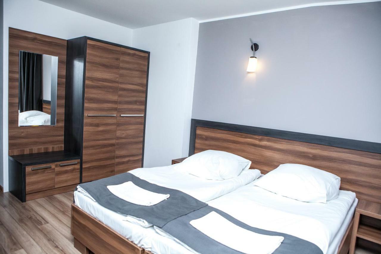 Hotel Bukowiec เลกิโอโนโว ภายนอก รูปภาพ