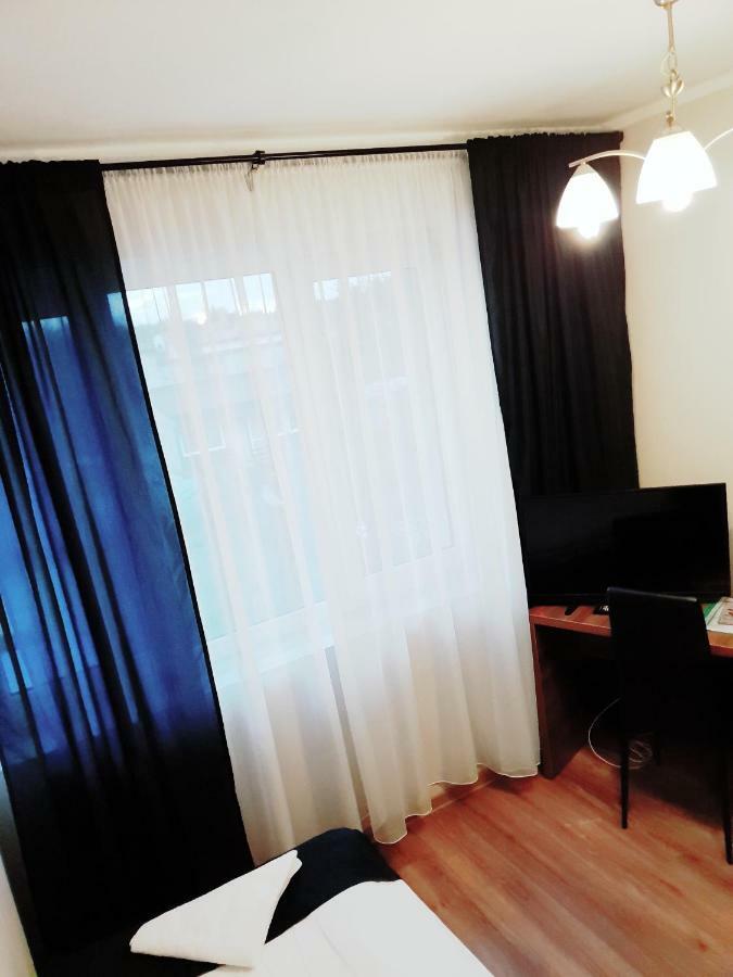 Hotel Bukowiec เลกิโอโนโว ภายนอก รูปภาพ
