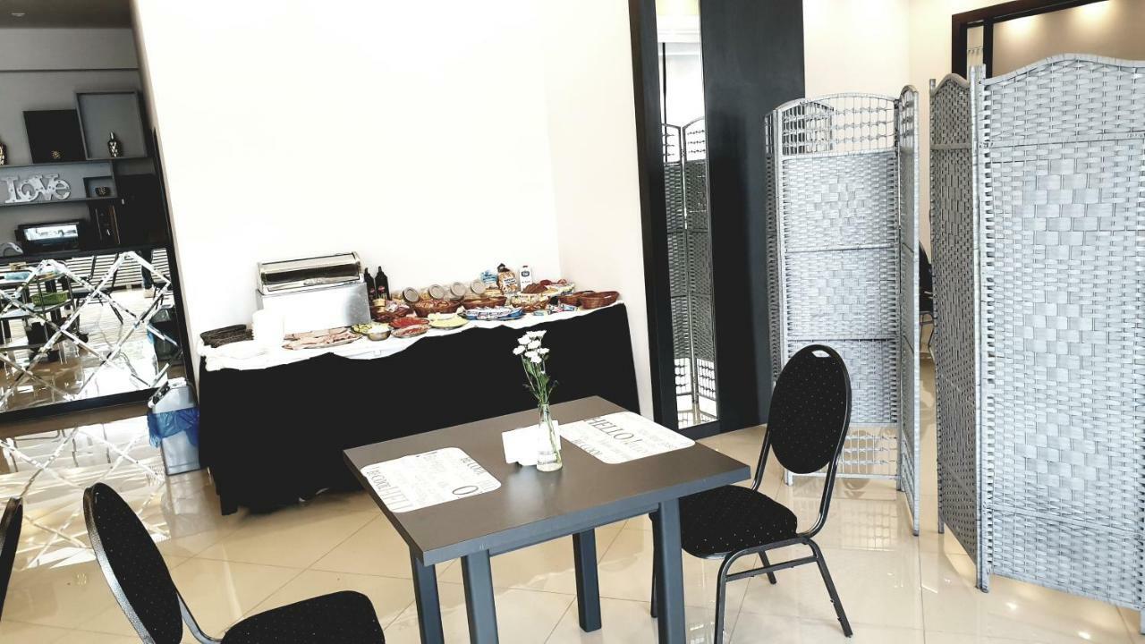 Hotel Bukowiec เลกิโอโนโว ภายนอก รูปภาพ